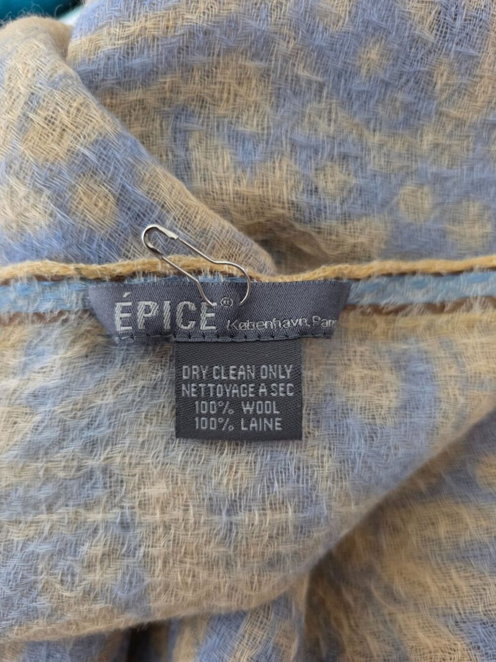 Épice Paris 100% Wool Blue Gold Floral Sheer Fringe Super-Soft Scarf Shawl 33x76 - Picture 4 of 5